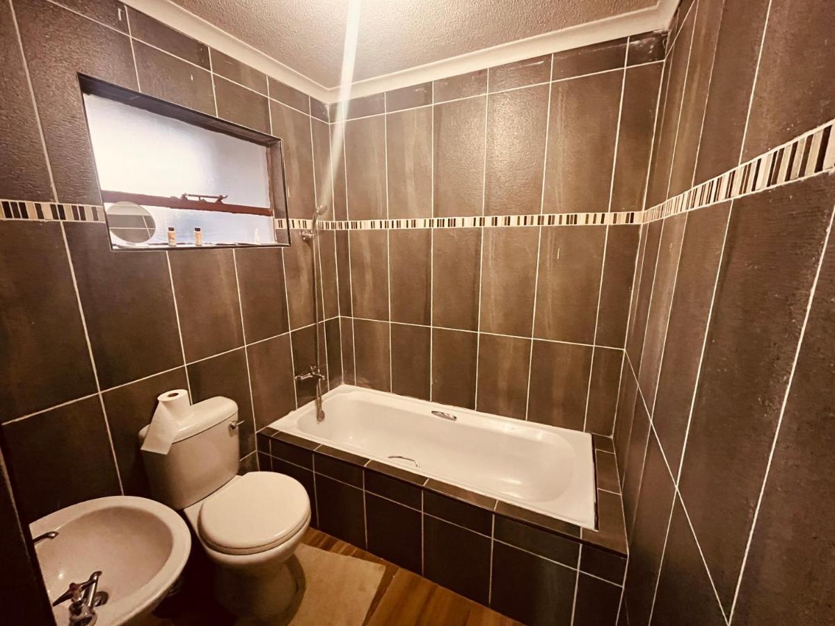 Mphatlalatsane Bnb Maseru Eksteriør bilde